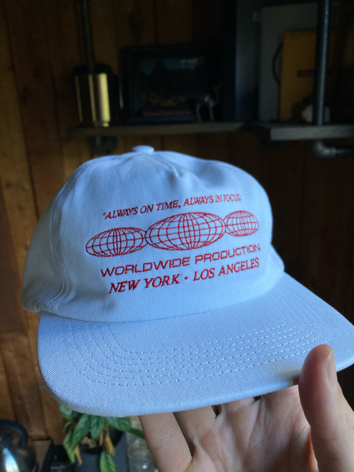 Worldwide Cap | White/Red